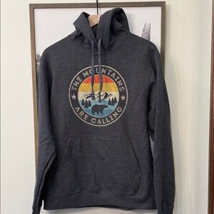 ⛰️ “The Mountains Are Calling” Hoodie Sweatshirt